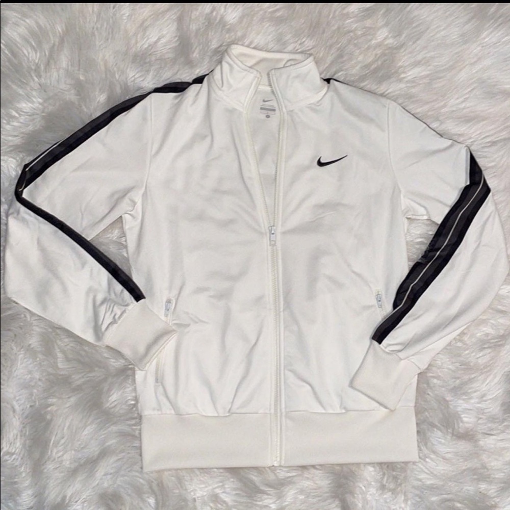 Nike jacket SOLD